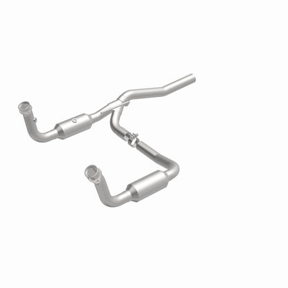 MagnaFlow California Grade CARB Compliant Direct-Fit Catalytic Converter 5551148 360 Degree Image Set