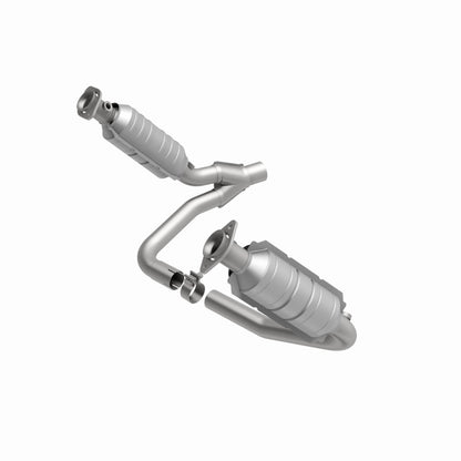 MagnaFlow OEM Grade Federal / EPA Compliant Direct-Fit Catalytic Converter 49462 360 Degree Image Set