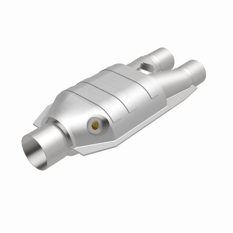 MagnaFlow HM Grade Federal / EPA Compliant Universal Catalytic Converter 99667HM 360 Degree Image Set