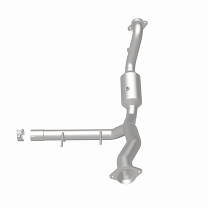 MagnaFlow Ford F-150 OEM Grade Federal / EPA Compliant Direct-Fit Catalytic Converter 21-471 360 Degree Image Set