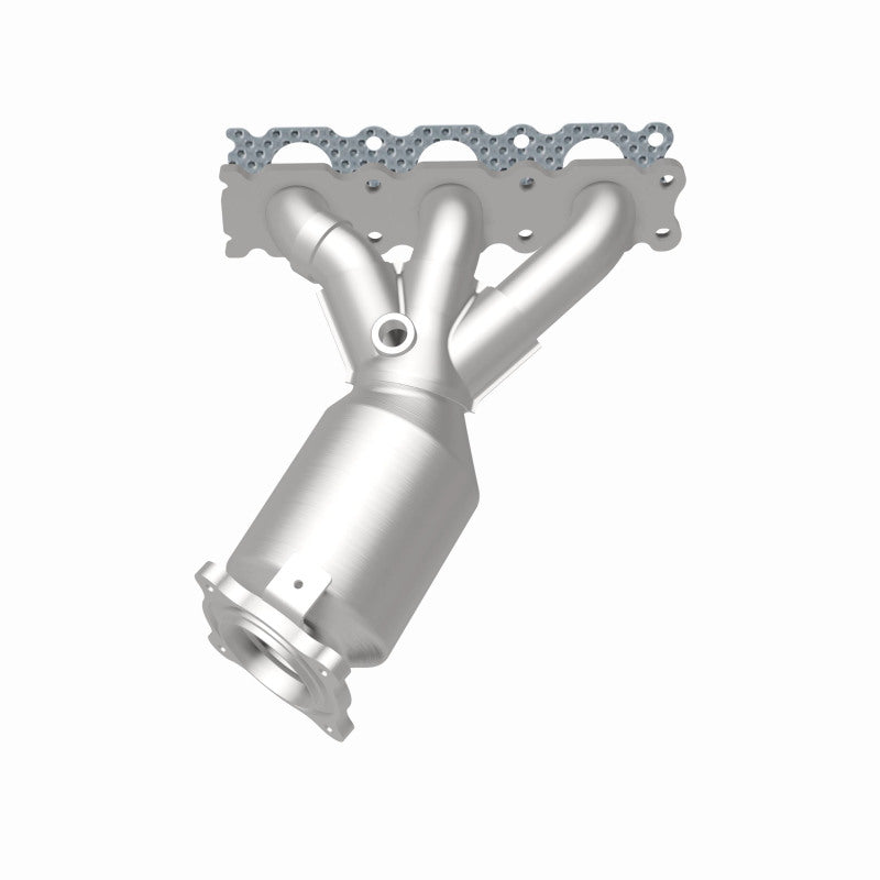 MagnaFlow Land Rover LR2 OEM Grade Federal / EPA Compliant Manifold Catalytic Converter 52167 360 Degree Image Set