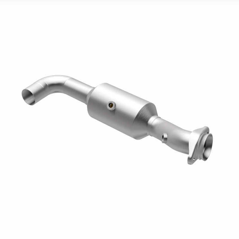 Magnaflow 18-21 Ford Expedition Left Underbody 3.5L Direct Fit Catalytic Converter 280218 280218 360 Degree Image Set