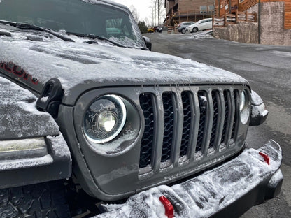 ORACLE Lighting 18-22 Jeep Wrangler JL / 20-22 Jeep Gladiator JT Oculus Bi-LED Projector Headlights 5839-111 5839-111 Photo - Mounted