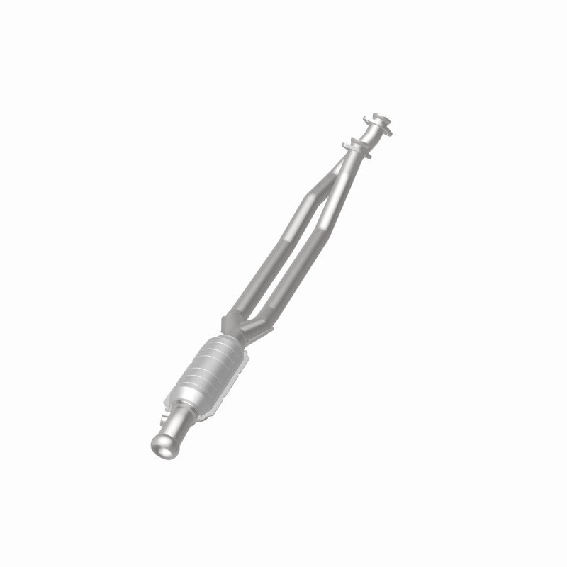 MagnaFlow Volvo HM Grade Federal / EPA Compliant Direct-Fit Catalytic Converter 23954 360 Degree Image Set