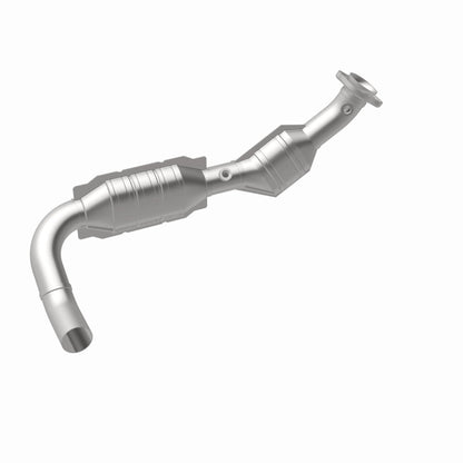 MagnaFlow Ford Expedition California Grade CARB Compliant Direct-Fit Catalytic Converter 458021 360 Degree Image Set