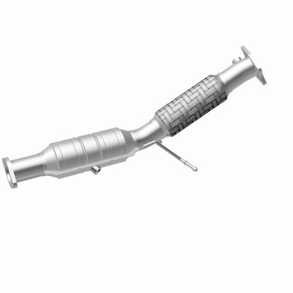 MagnaFlow Volvo HM Grade Federal / EPA Compliant Direct-Fit Catalytic Converter 24133 360 Degree Image Set