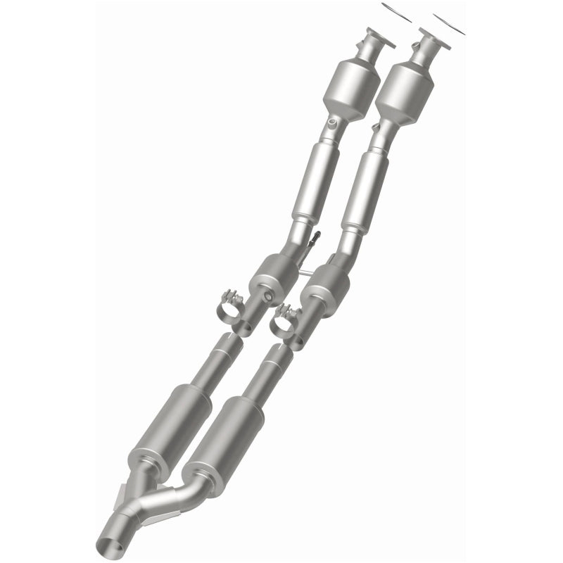 MagnaFlow Volkswagen Passat California Grade CARB Compliant Direct-Fit Catalytic Converter 551799 Photo - out of package