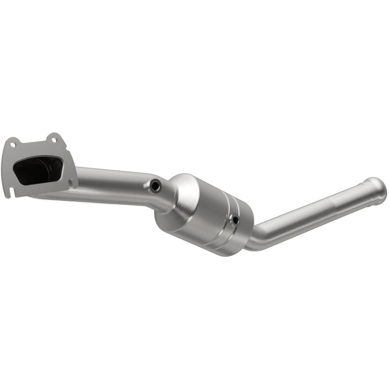 MagnaFlow OEM Grade Federal / EPA Compliant Direct-Fit Catalytic Converter 49737 Photo - Primary