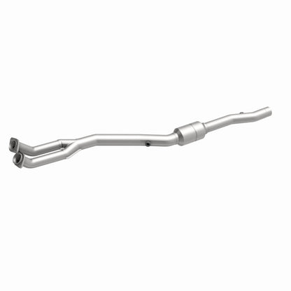 MagnaFlow BMW 840Ci California Grade CARB Compliant Direct-Fit Catalytic Converter 4481687 360 Degree Image Set