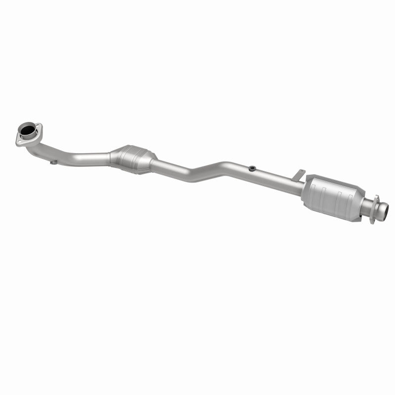 MagnaFlow HM Grade Federal / EPA Compliant Direct-Fit Catalytic Converter 93107 360 Degree Image Set