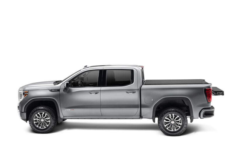 Truxedo Pro X15 19 GM Sierra/Silverado 1500 New Body Style 6'7" Bed 1472601 Photo - Mounted