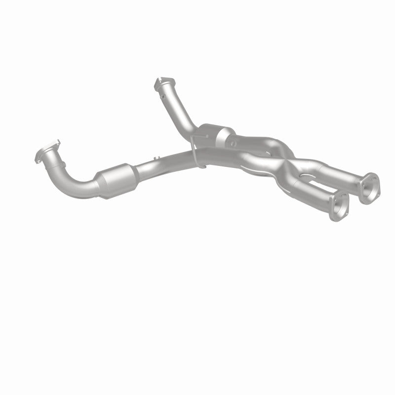 MagnaFlow Jeep Grand Cherokee OEM Grade Federal / EPA Compliant Direct-Fit Catalytic Converter 49046 360 Degree Image Set