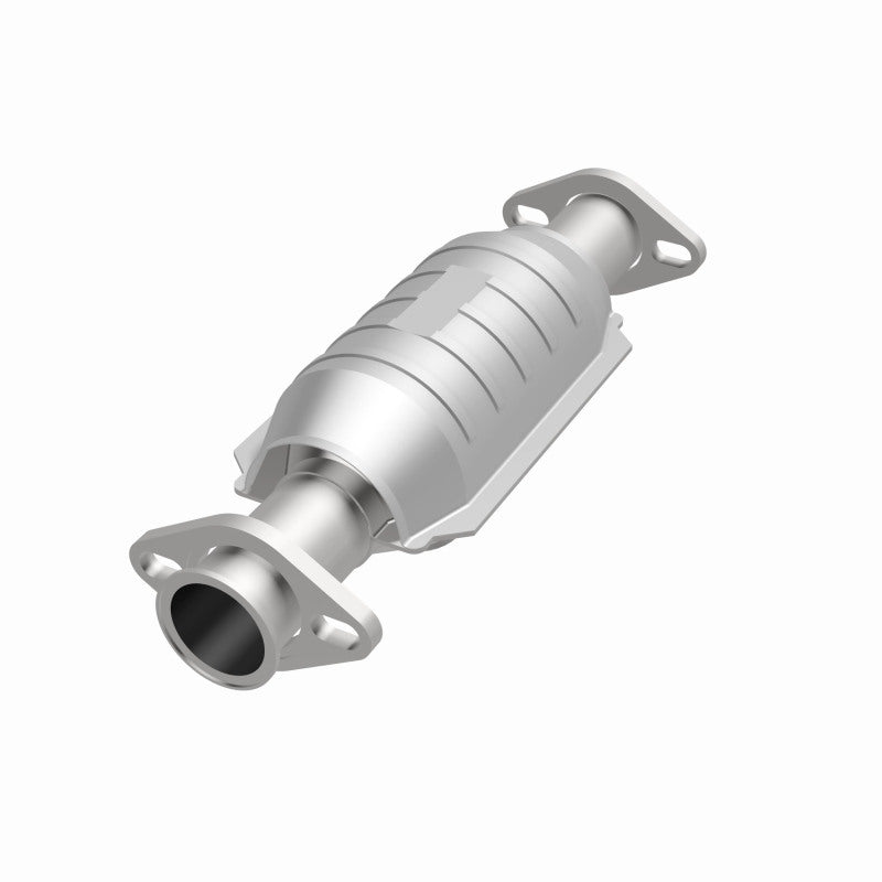 MagnaFlow Standard Grade Federal / EPA Compliant Direct-Fit Catalytic Converter 22761 360 Degree Image Set