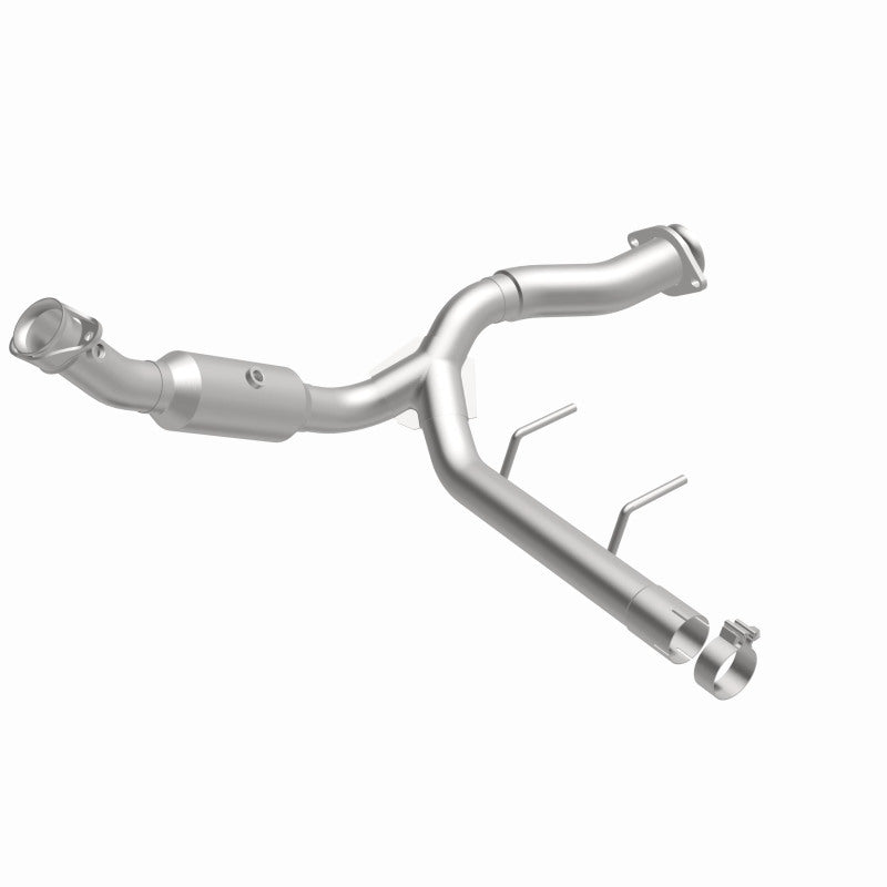 MagnaFlow Ford F-150 OEM Grade Federal / EPA Compliant Direct-Fit Catalytic Converter 21-470 360 Degree Image Set