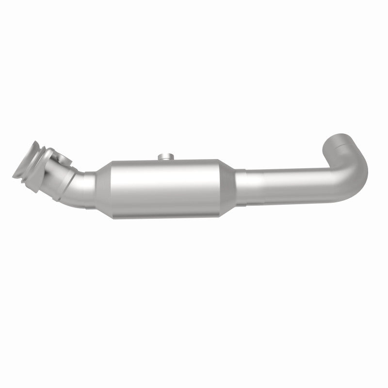MagnaFlow Ford F-150 OEM Grade Federal / EPA Compliant Direct-Fit Catalytic Converter 21-467 360 Degree Image Set
