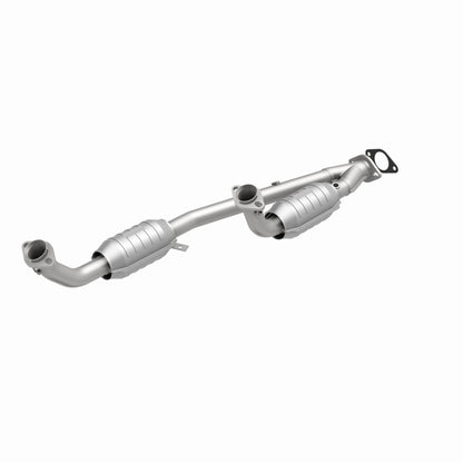 MagnaFlow Ford Windstar HM Grade Federal / EPA Compliant Direct-Fit Catalytic Converter 23353 360 Degree Image Set