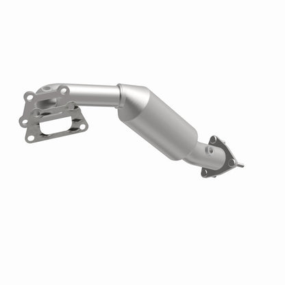 MagnaFlow OEM Grade Federal / EPA Compliant Direct-Fit Catalytic Converter 52611 360 Degree Image Set