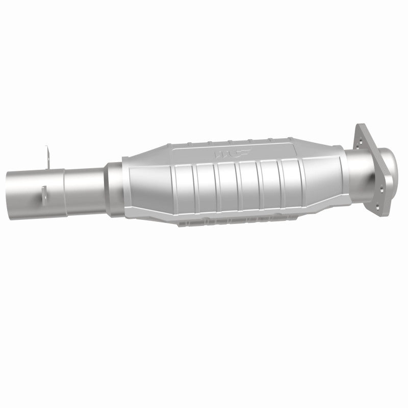 MagnaFlow Standard Grade Federal / EPA Compliant Direct-Fit Catalytic Converter 93486 360 Degree Image Set