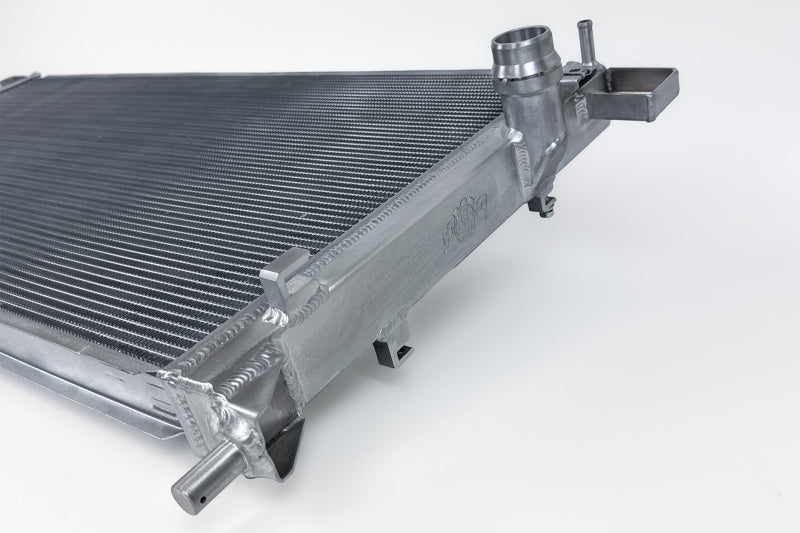 CSF 2021+ Ford Bronco/2024+ Ford Ranger 2.3L & 2.7L EcoBoost Heavy Duty All Metal Radiator 8228 8228 Photo - Close Up