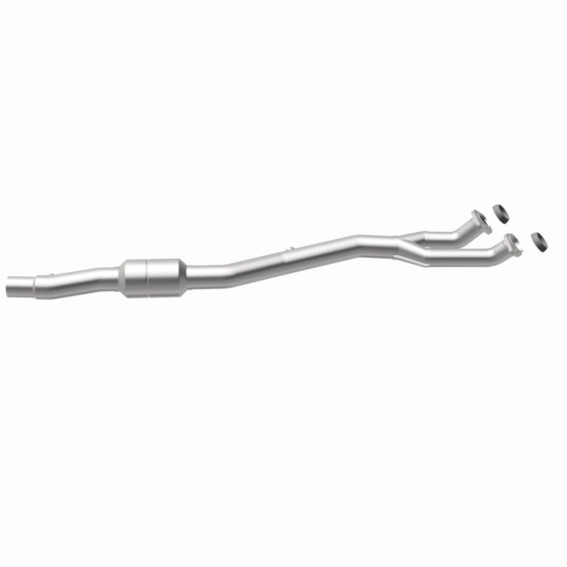 MagnaFlow BMW HM Grade Federal / EPA Compliant Direct-Fit Catalytic Converter 23306 360 Degree Image Set