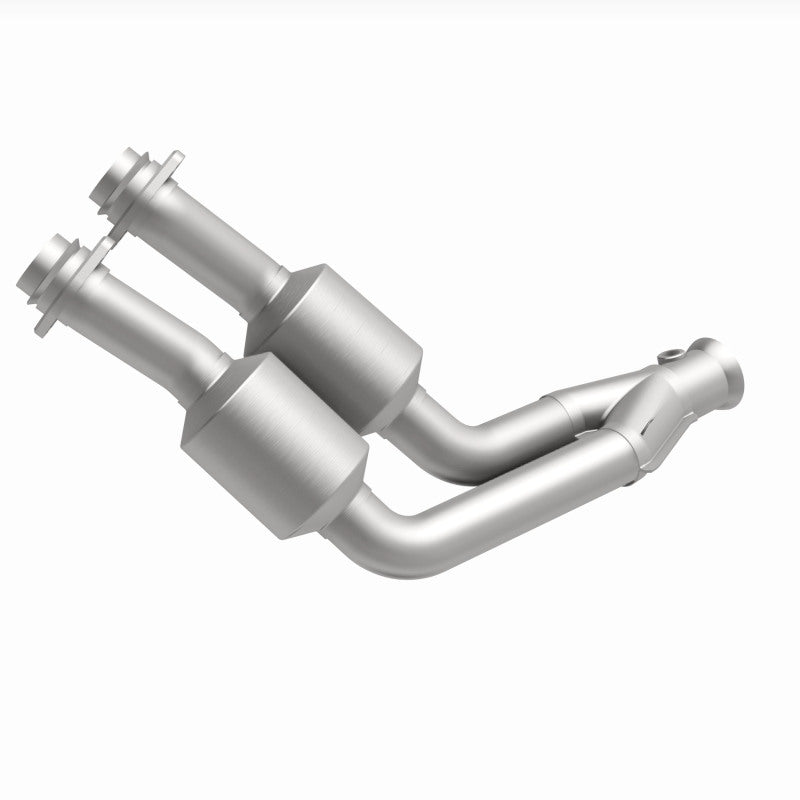 MagnaFlow Jaguar HM Grade Federal / EPA Compliant Direct-Fit Catalytic Converter 24226 360 Degree Image Set