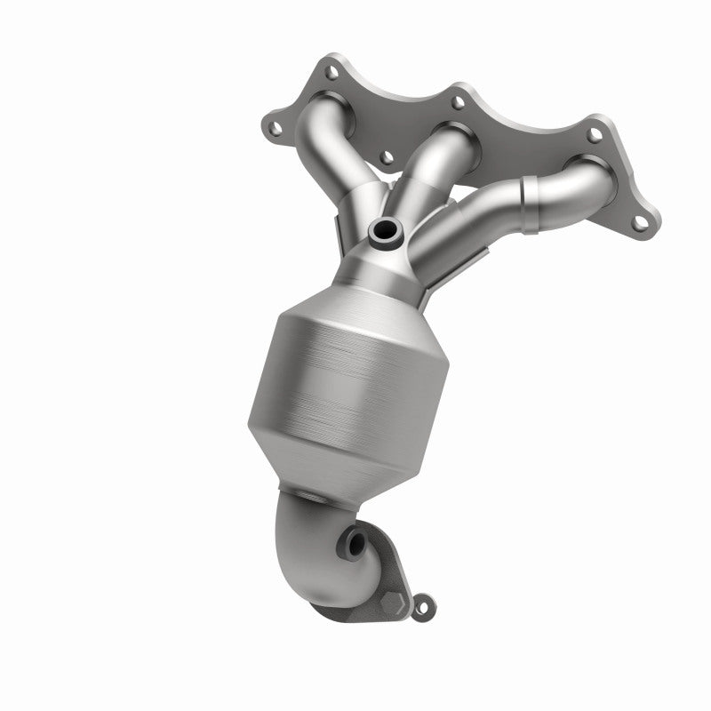 MagnaFlow Mitsubishi OEM Grade Federal / EPA Compliant Manifold Catalytic Converter 51677 360 Degree Image Set