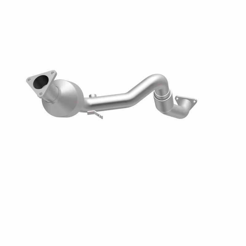 MagnaFlow OEM Grade Federal / EPA Compliant Direct-Fit Catalytic Converter 51943 360 Degree Image Set