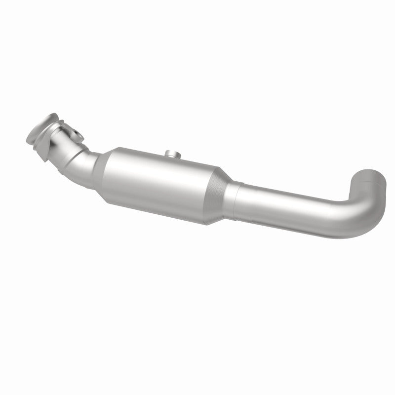 MagnaFlow Ford F-150 California Grade CARB Compliant Direct-Fit Catalytic Converter 5551467 360 Degree Image Set