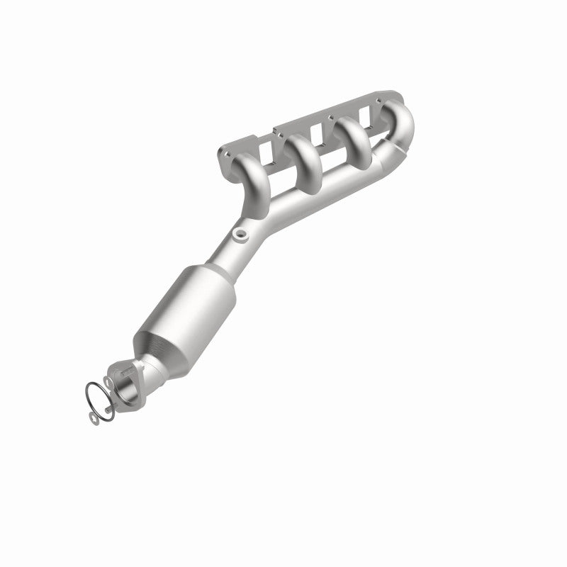 MagnaFlow Infiniti OEM Grade Federal / EPA Compliant Manifold Catalytic Converter 22-036 360 Degree Image Set