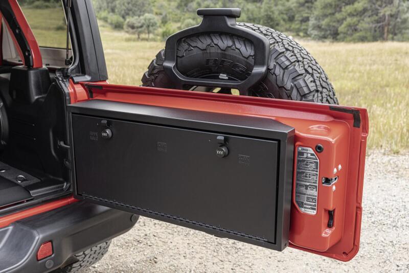 Tuffy Products Tuffy Tailgate Lockbox W/ Combo Lock For Jeep Wrangler 349-01-A 349-01-A Photo - Close Up