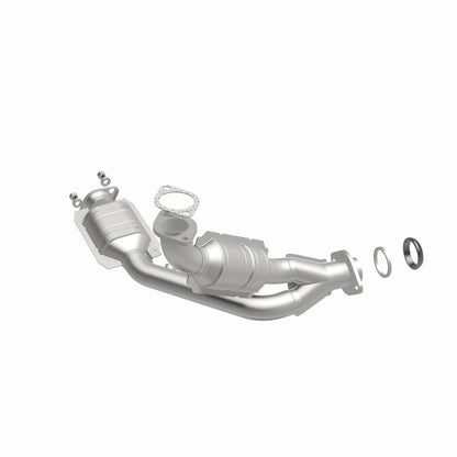 MagnaFlow Mitsubishi Montero HM Grade Federal / EPA Compliant Direct-Fit Catalytic Converter 24233 360 Degree Image Set