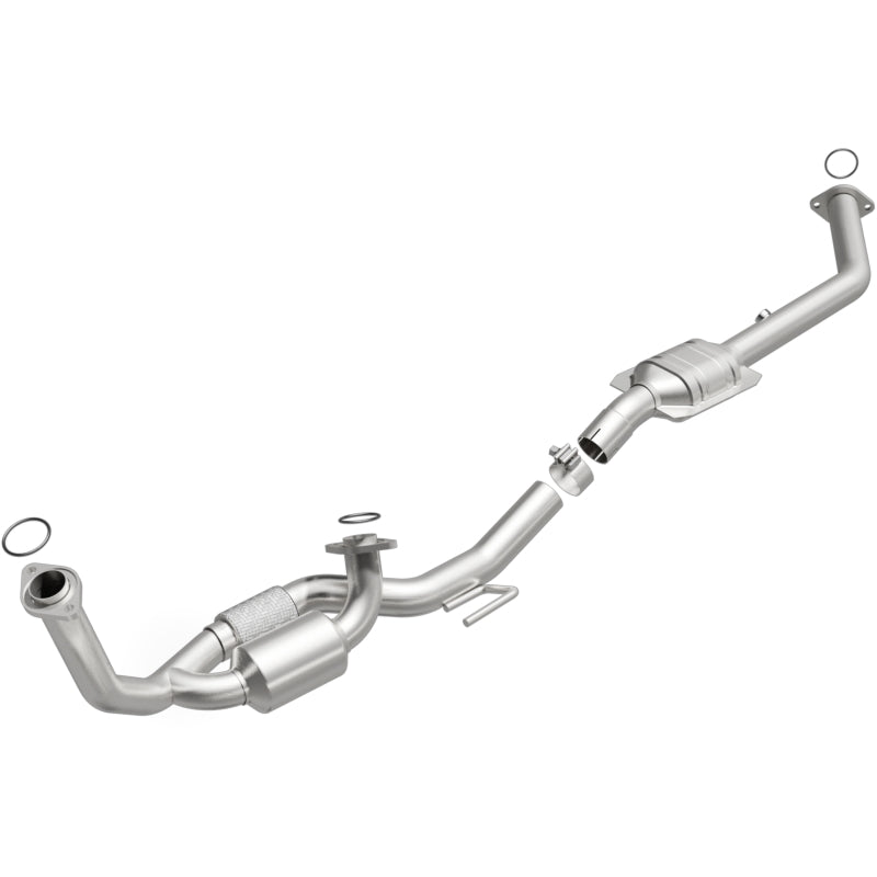 MagnaFlow Toyota Sienna OEM Grade Federal / EPA Compliant Direct-Fit Catalytic Converter 52457 Photo - Primary