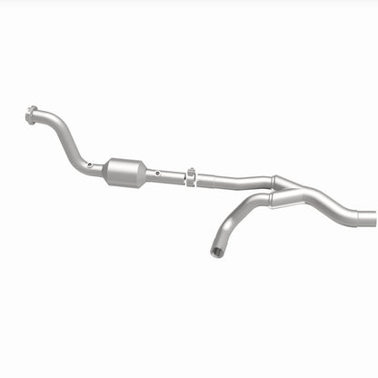 Magnaflow 04-06 Dodge Durango 5.7L Direct Fit Converter 4651499 4651499 360 Degree Image Set