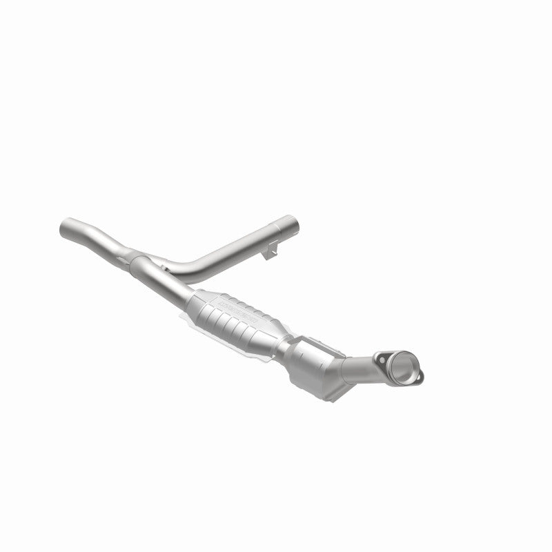 MagnaFlow Ford HM Grade Federal / EPA Compliant Direct-Fit Catalytic Converter 93448 360 Degree Image Set