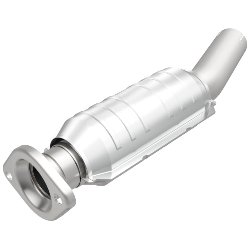 MagnaFlow Toyota RAV4 OEM Grade Federal / EPA Compliant Direct-Fit Catalytic Converter 49749 Photo - Primary