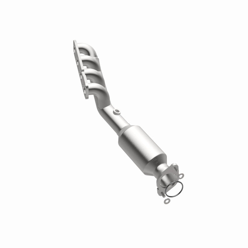 MagnaFlow Infiniti OEM Grade Federal / EPA Compliant Manifold Catalytic Converter 22-036 360 Degree Image Set