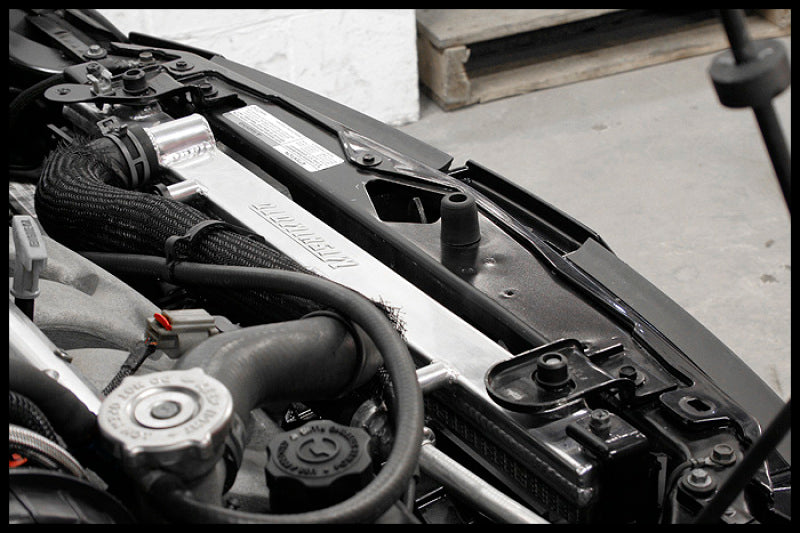 Mishimoto Aluminum Racing Radiator 03-05 Neon SRT-4 Manual Transmission MMRAD-NEO-01 Photo - Mounted
