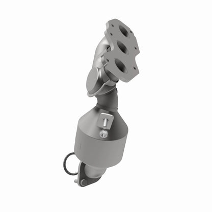 MagnaFlow Toyota California Grade CARB Compliant Manifold Catalytic Converter 5582858 360 Degree Image Set