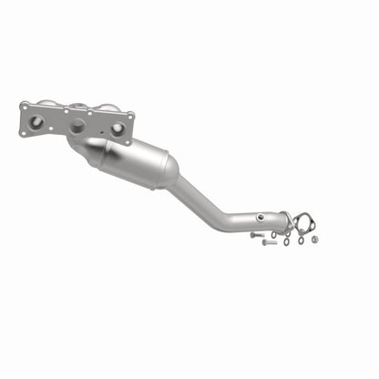 MagnaFlow BMW OEM Grade Federal / EPA Compliant Manifold Catalytic Converter 49762 360 Degree Image Set