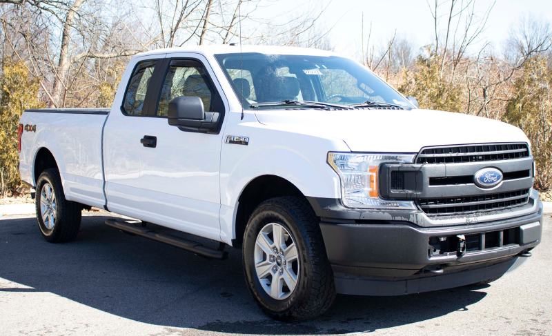 Fishbone Offroad 09-14 Ford F150 Super Crew Cab Oval Side Steps - Black Textured FB21379 FB21379 Photo - lifestyle view