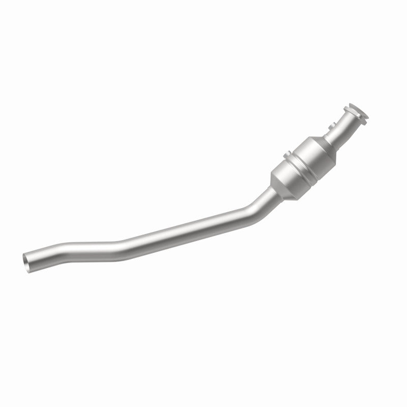MagnaFlow California Grade CARB Compliant Direct-Fit Catalytic Converter 5551739 360 Degree Image Set