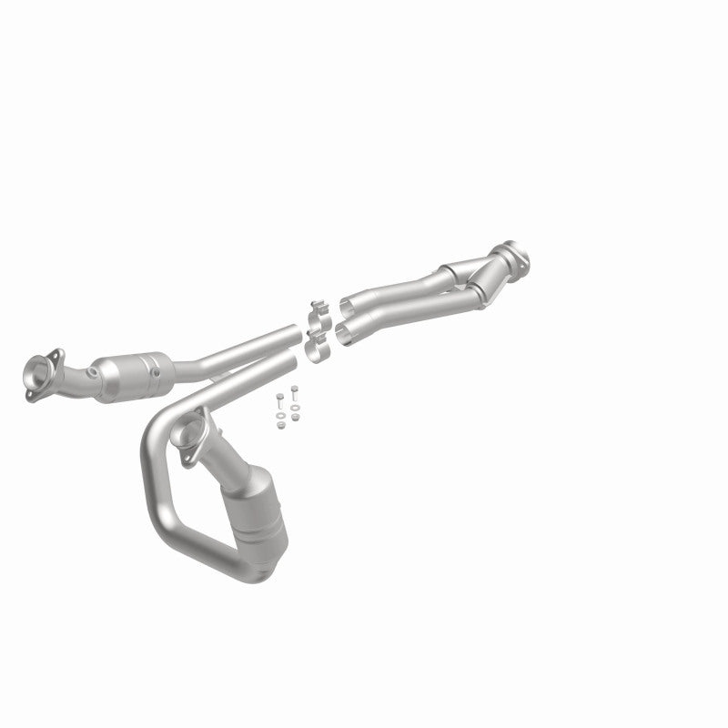 MagnaFlow Ford California Grade CARB Compliant Direct-Fit Catalytic Converter 5551436 360 Degree Image Set