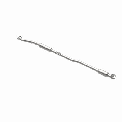 MagnaFlow Hyundai Tucson OEM Grade Federal / EPA Compliant Direct-Fit Catalytic Converter 21-145 360 Degree Image Set