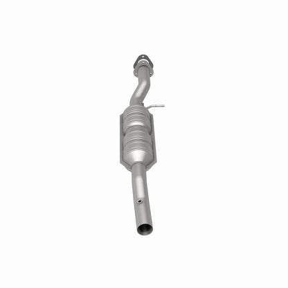 MagnaFlow Ford HM Grade Federal / EPA Compliant Direct-Fit Catalytic Converter 55324 360 Degree Image Set