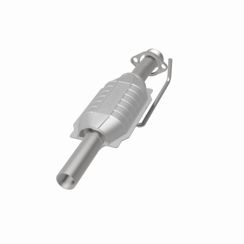 MagnaFlow Standard Grade Federal / EPA Compliant Direct-Fit Catalytic Converter 23348 360 Degree Image Set