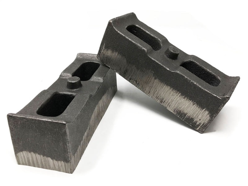 Tuff Country 01-10 Chevy Silverado 2500HD/3500 4wd 2in Cast Iron Lift Blocks Pair 79062 79062 Photo - Unmounted