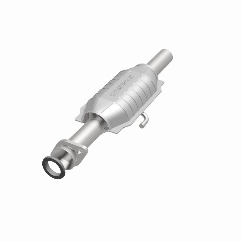 MagnaFlow Standard Grade Federal / EPA Compliant Direct-Fit Catalytic Converter 23454 360 Degree Image Set