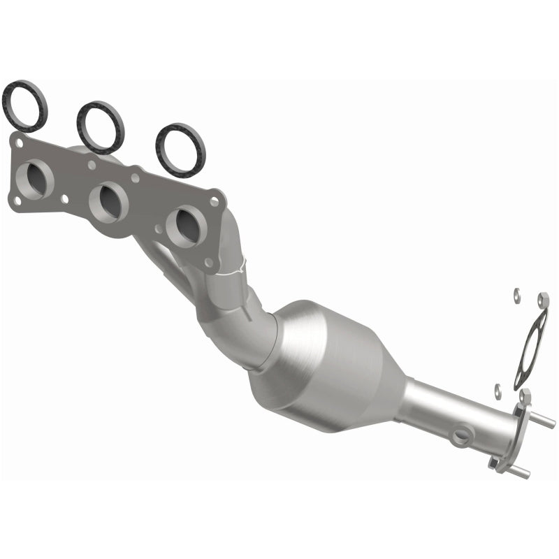 MagnaFlow BMW X3 OEM Grade Federal / EPA Compliant Manifold Catalytic Converter 51806 Photo - out of package