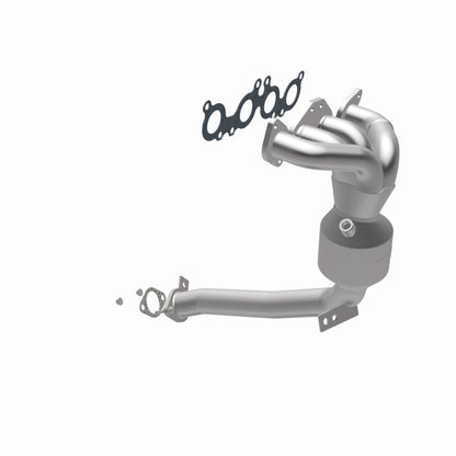 MagnaFlow Volvo XC90 OEM Grade Federal / EPA Compliant Manifold Catalytic Converter 51860 360 Degree Image Set