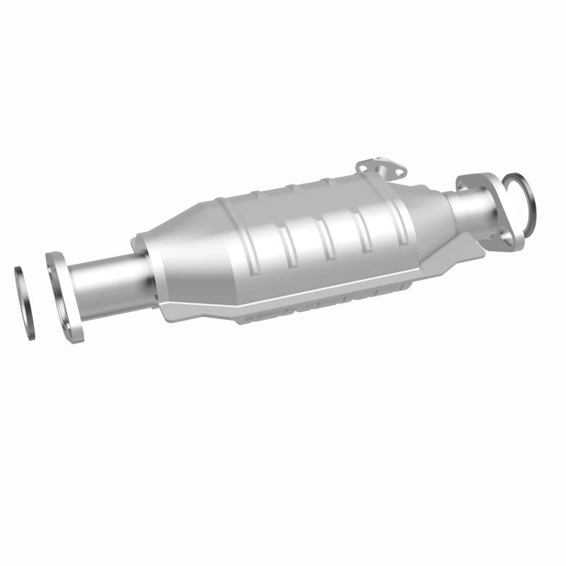 MagnaFlow Toyota Pickup Standard Grade Federal / EPA Compliant Direct-Fit Catalytic Converter 23895 360 Degree Image Set